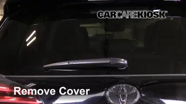 2016 Toyota RAV4 Limited 2.5L 4 Cyl. Escobillas de limpiaparabrisas trasero Cambiar escobillas de limpiaparabrisas